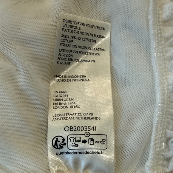 NWT Anthropologie White Ruffled Lace Crop Top - size M - Picture 5 of 8